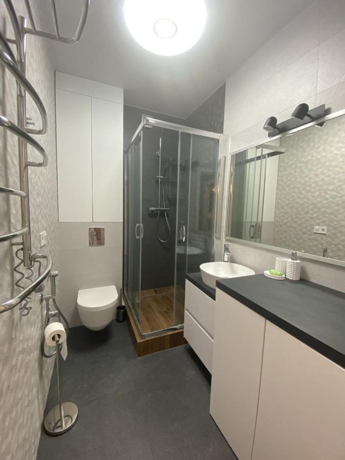 Nyvky Like Home - Fayna Town - Apt 398 Kijów Zewnętrze zdjęcie