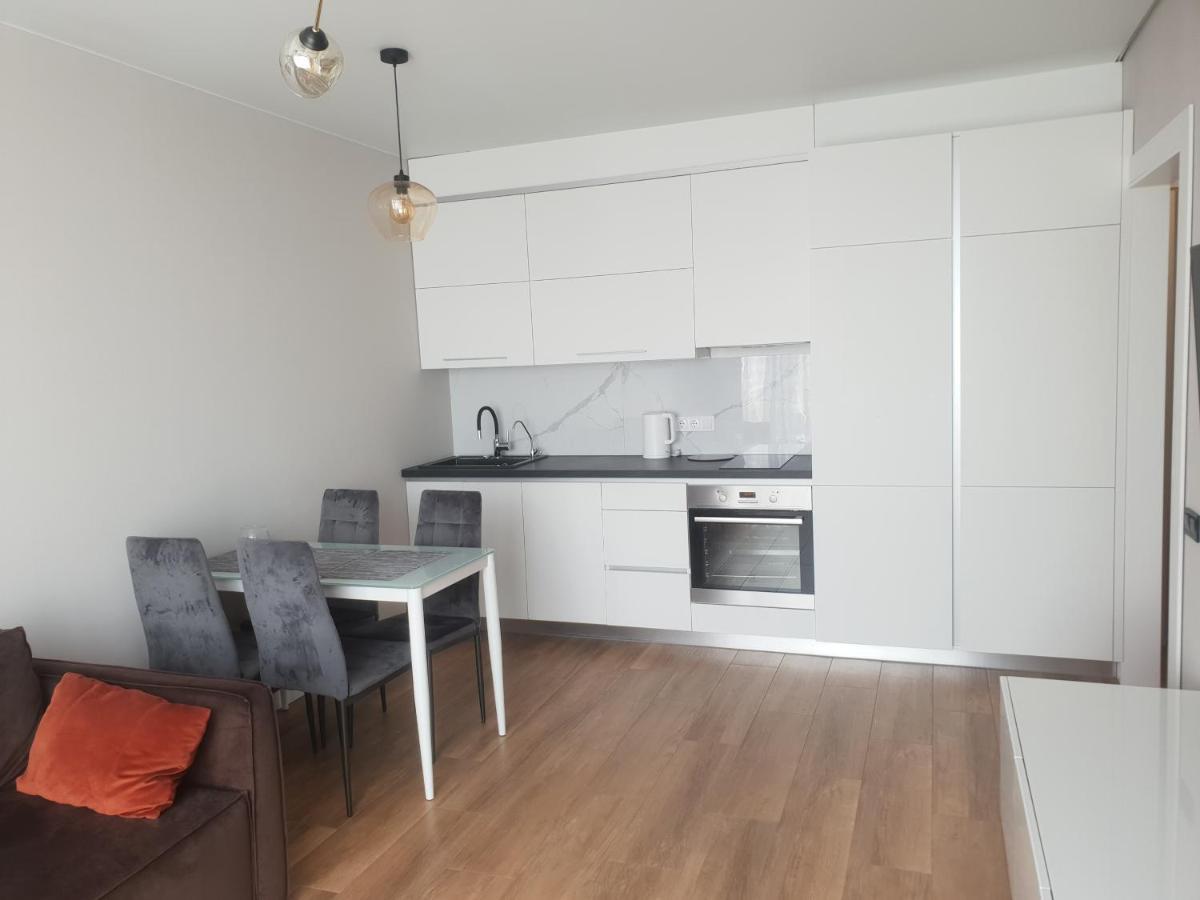 Nyvky Like Home - Fayna Town - Apt 398 Kijów Zewnętrze zdjęcie