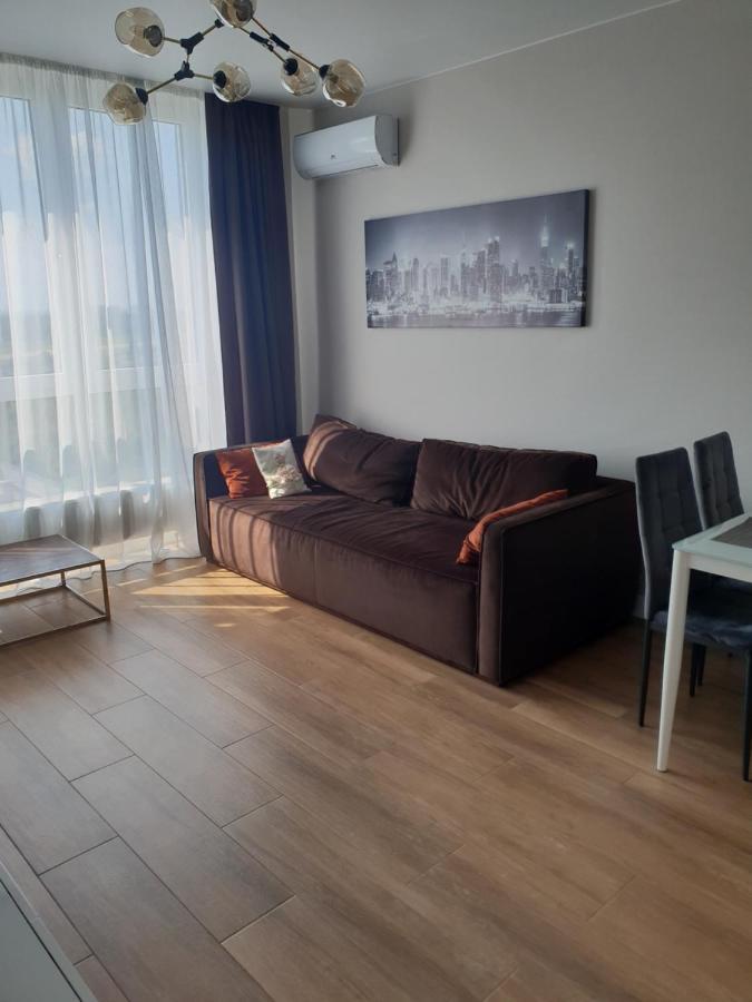 Nyvky Like Home - Fayna Town - Apt 398 Kijów Zewnętrze zdjęcie
